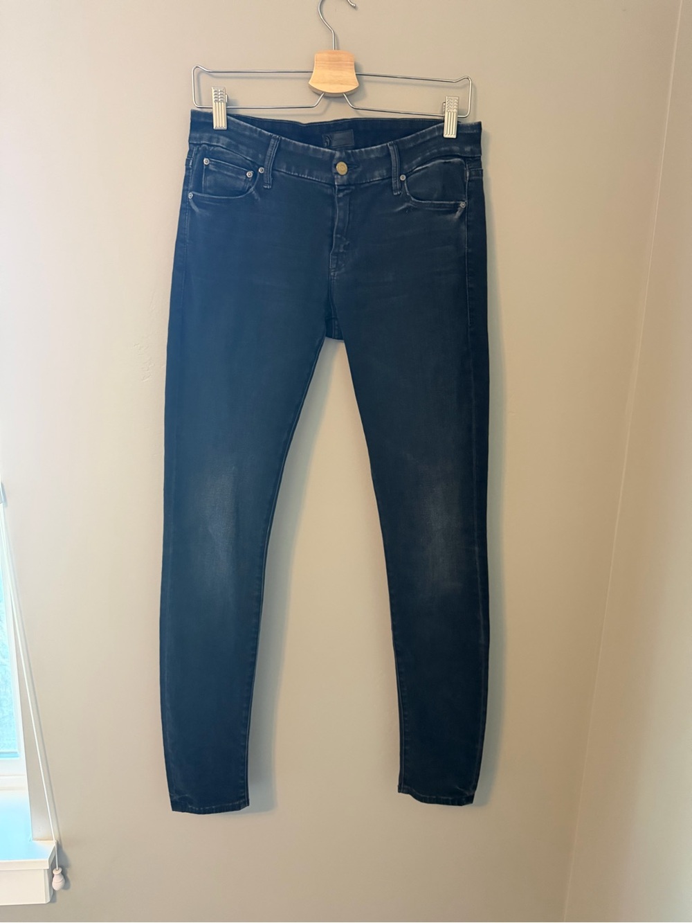 MOTHER Dark Wash Black Skinny Jeans
